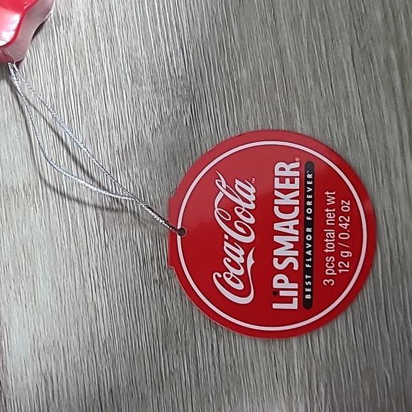 Lip Smacker Coca-Cola set of 3 Lip balms. New in package - Picture 3 of 4